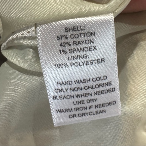 Ann Taylor Loft Animal print mini skirt ❤️ - Picture 7 of 8